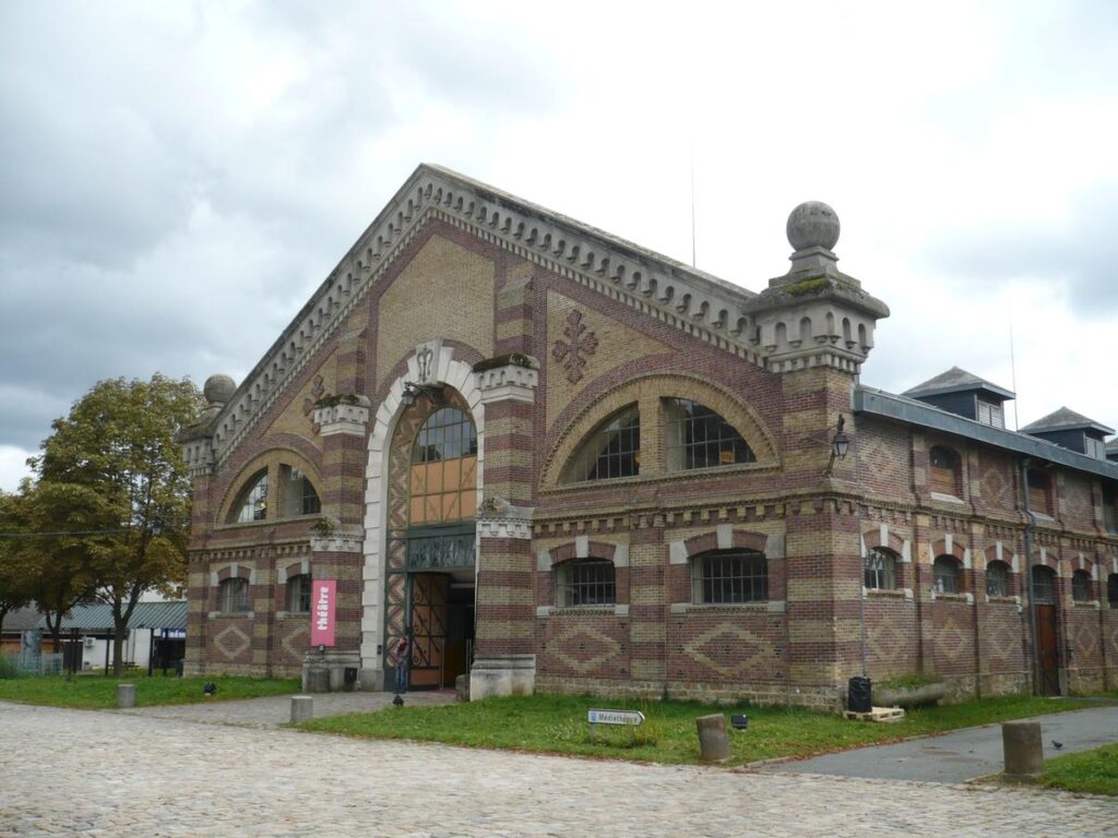 ferme du buisson angle droit
